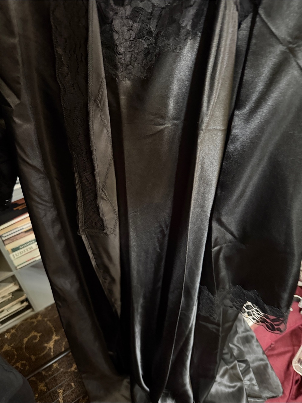 Black Satin Lace-Trim nightgown and robe - Picture 3 of 5